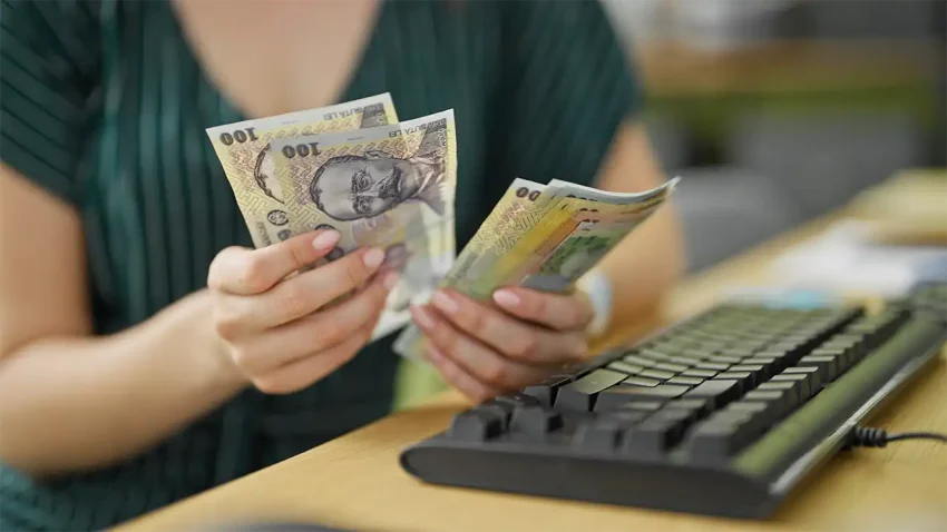 Credite rapide online, aprobare imediată și condiții favorabile